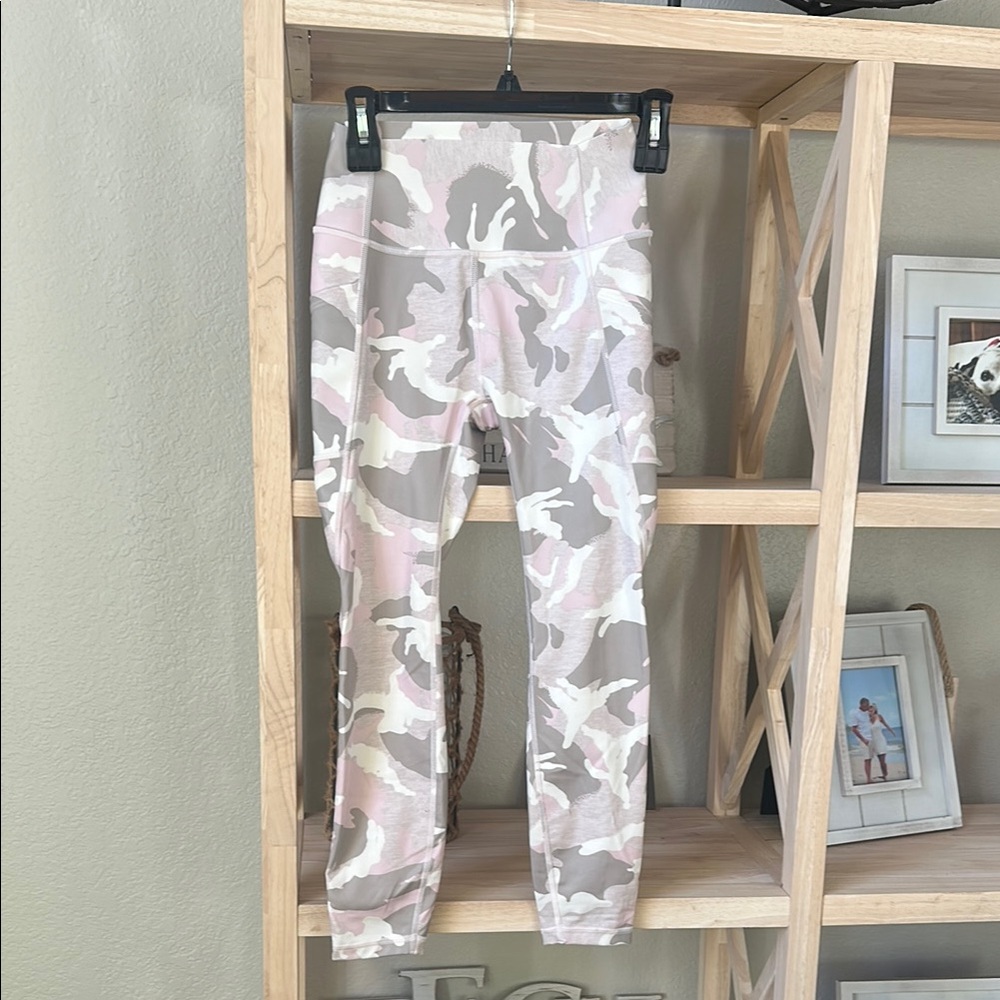 GapFit Sculpt Revolution Leggings